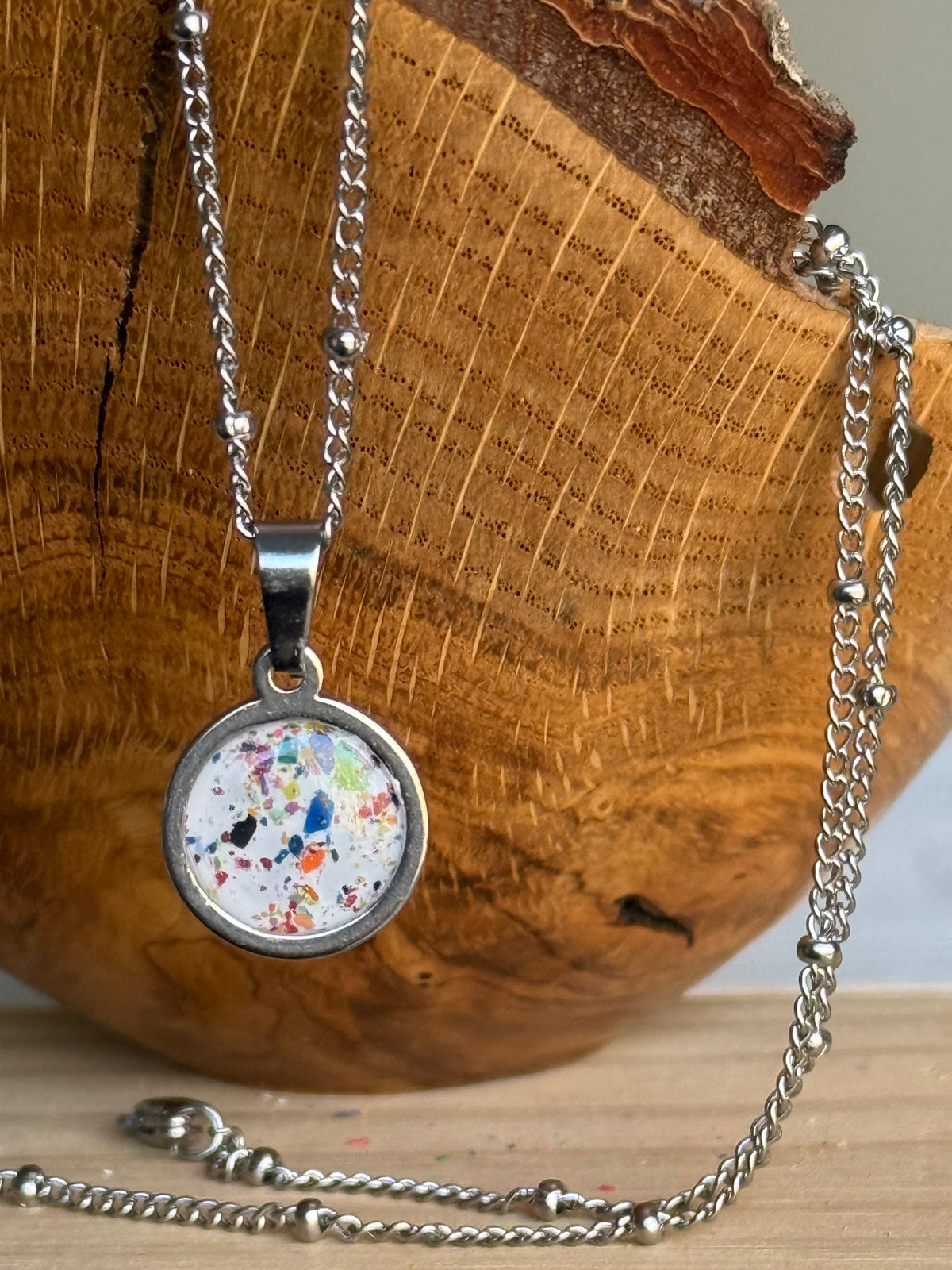 Freckled White Orbis Pendant