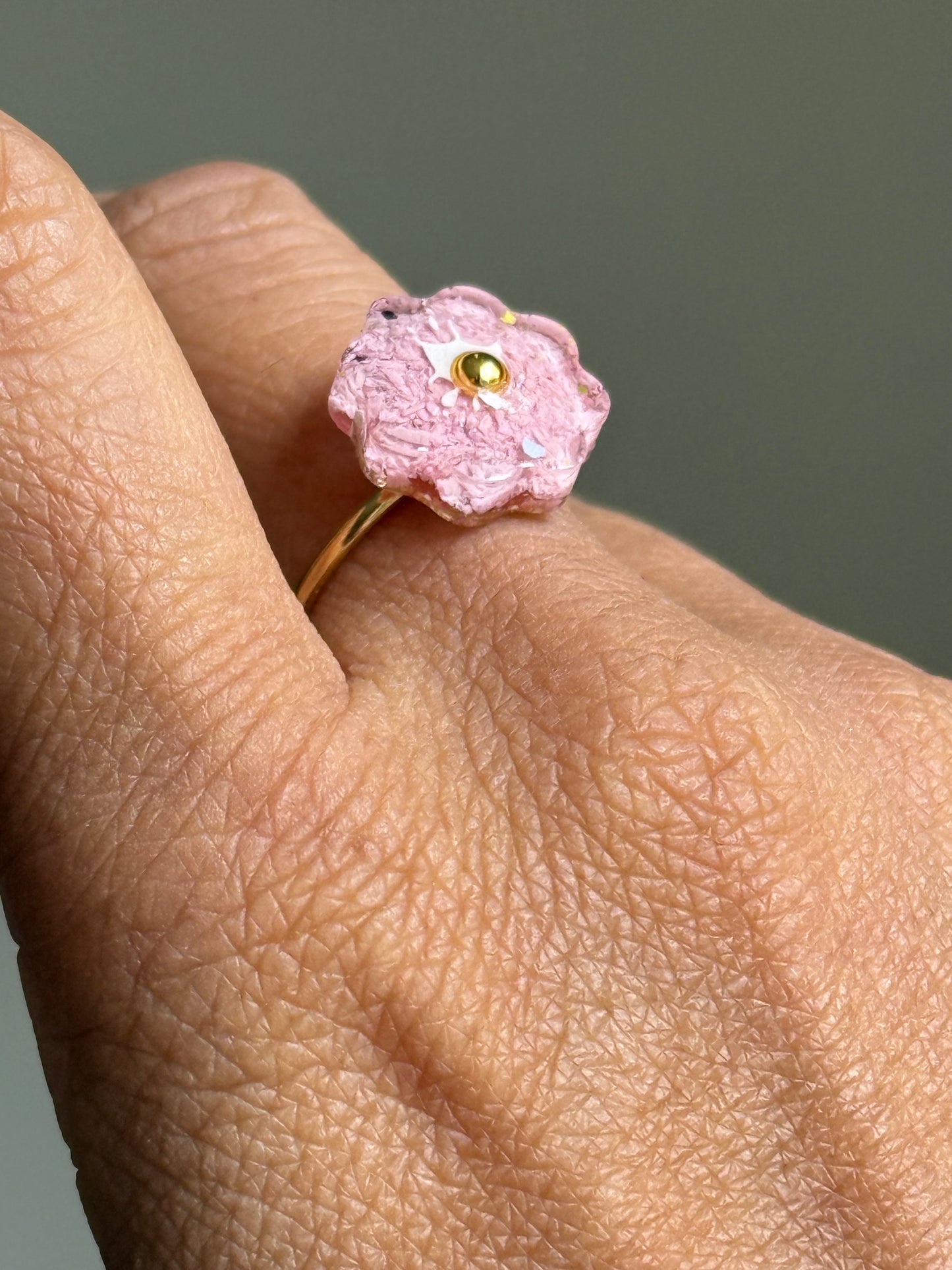 Crayon Blooms Ring (Light Pink - Gold)