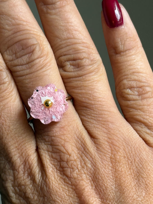 Crayon Blooms Ring (Light Pink - Gold)
