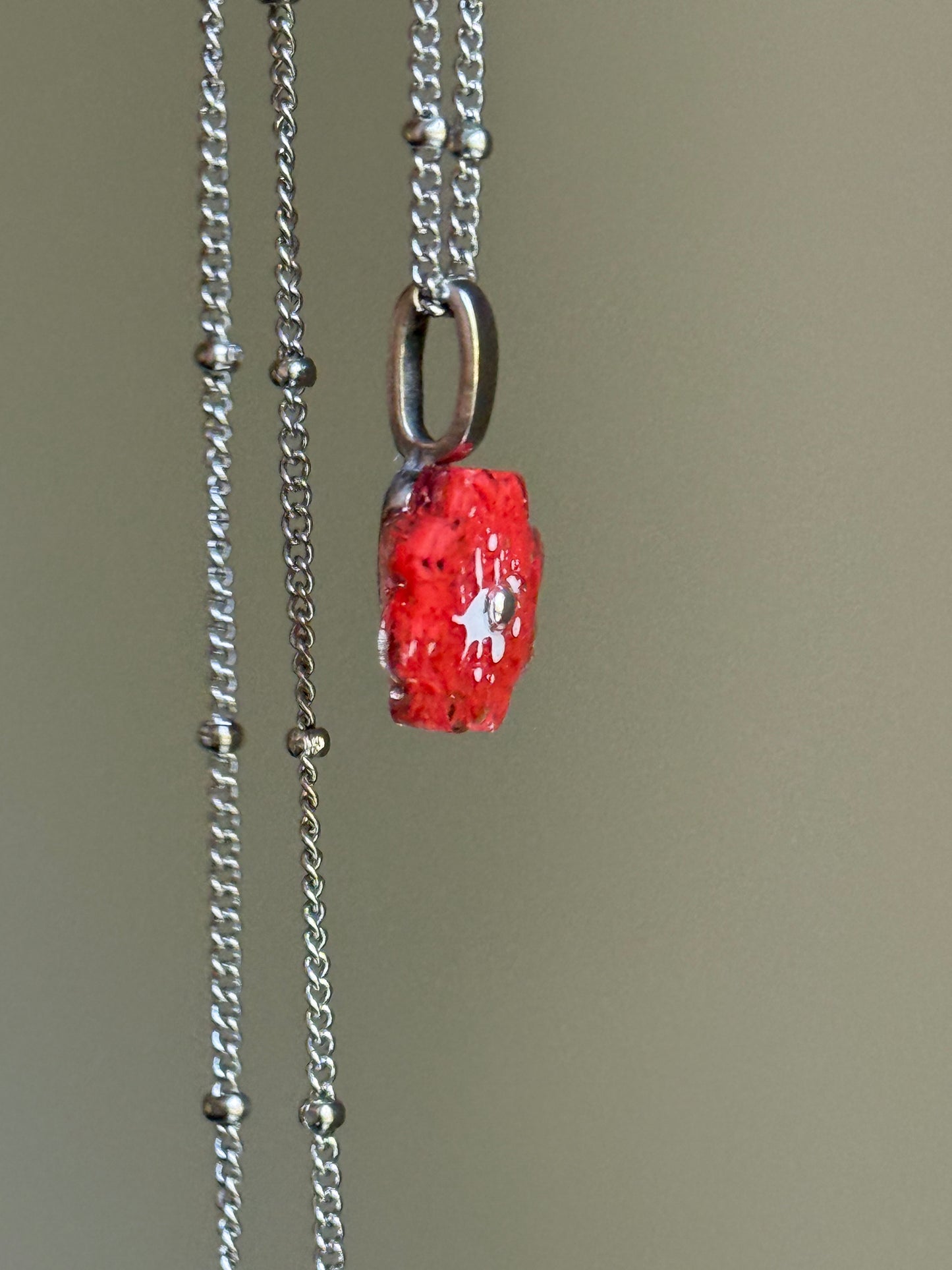 Crayon Bloom Pendant (Melon)
