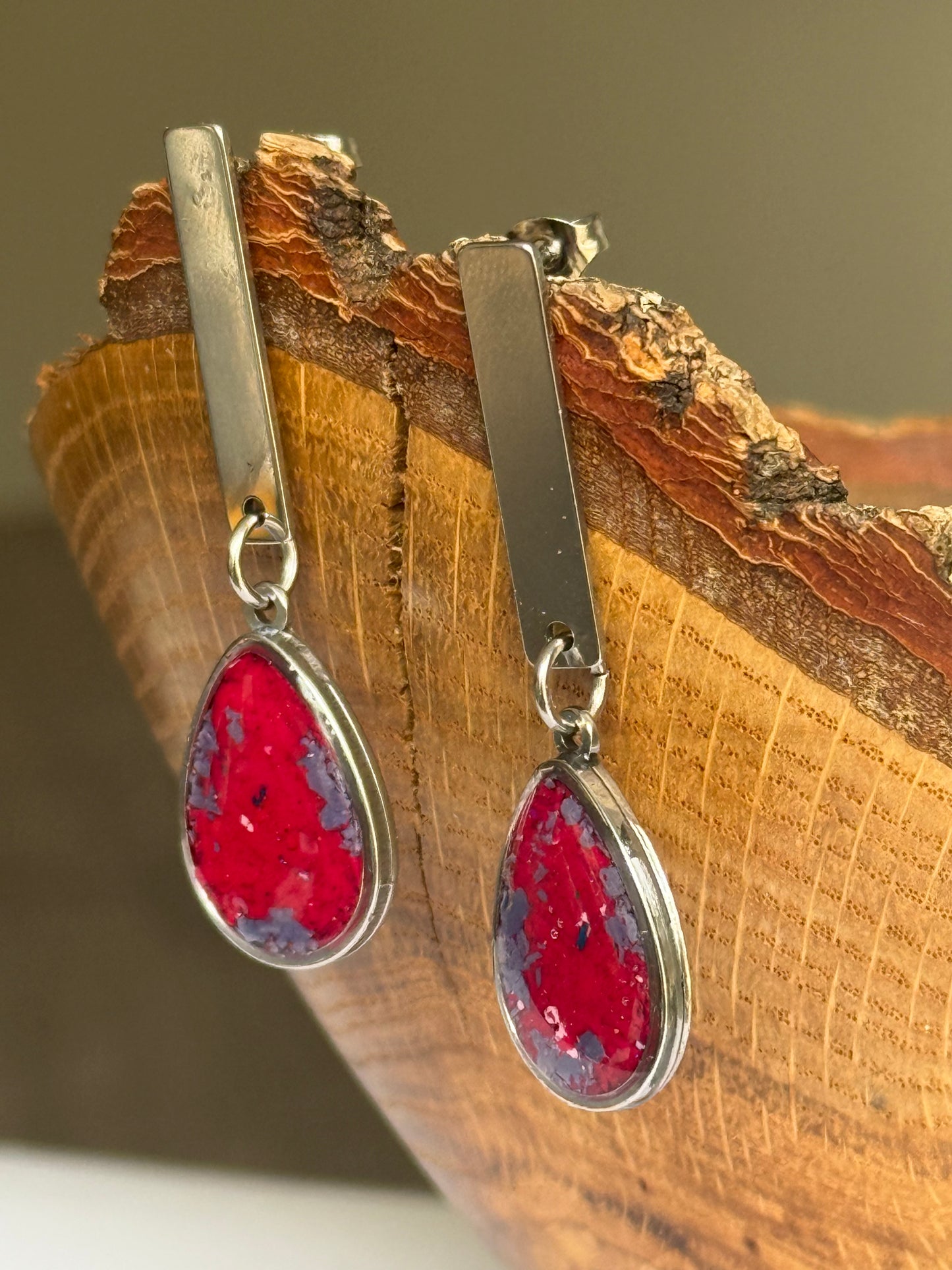 Luz Earrings (Red)