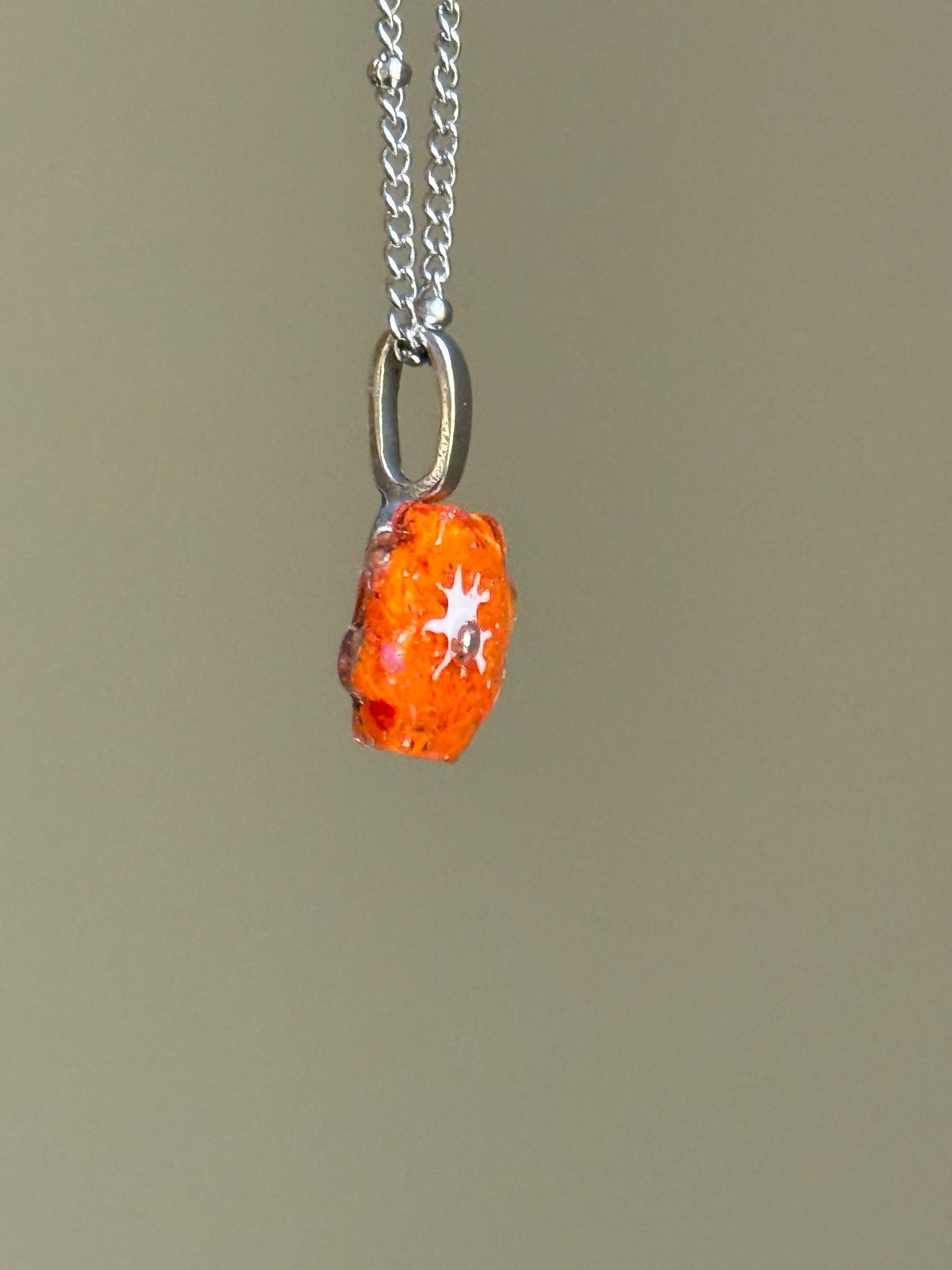 Crayon Bloom Pendant (Orange)
