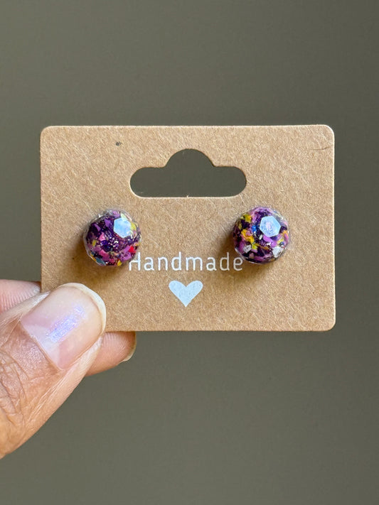 Small Round Crayonfetti Studs (Milky Way)