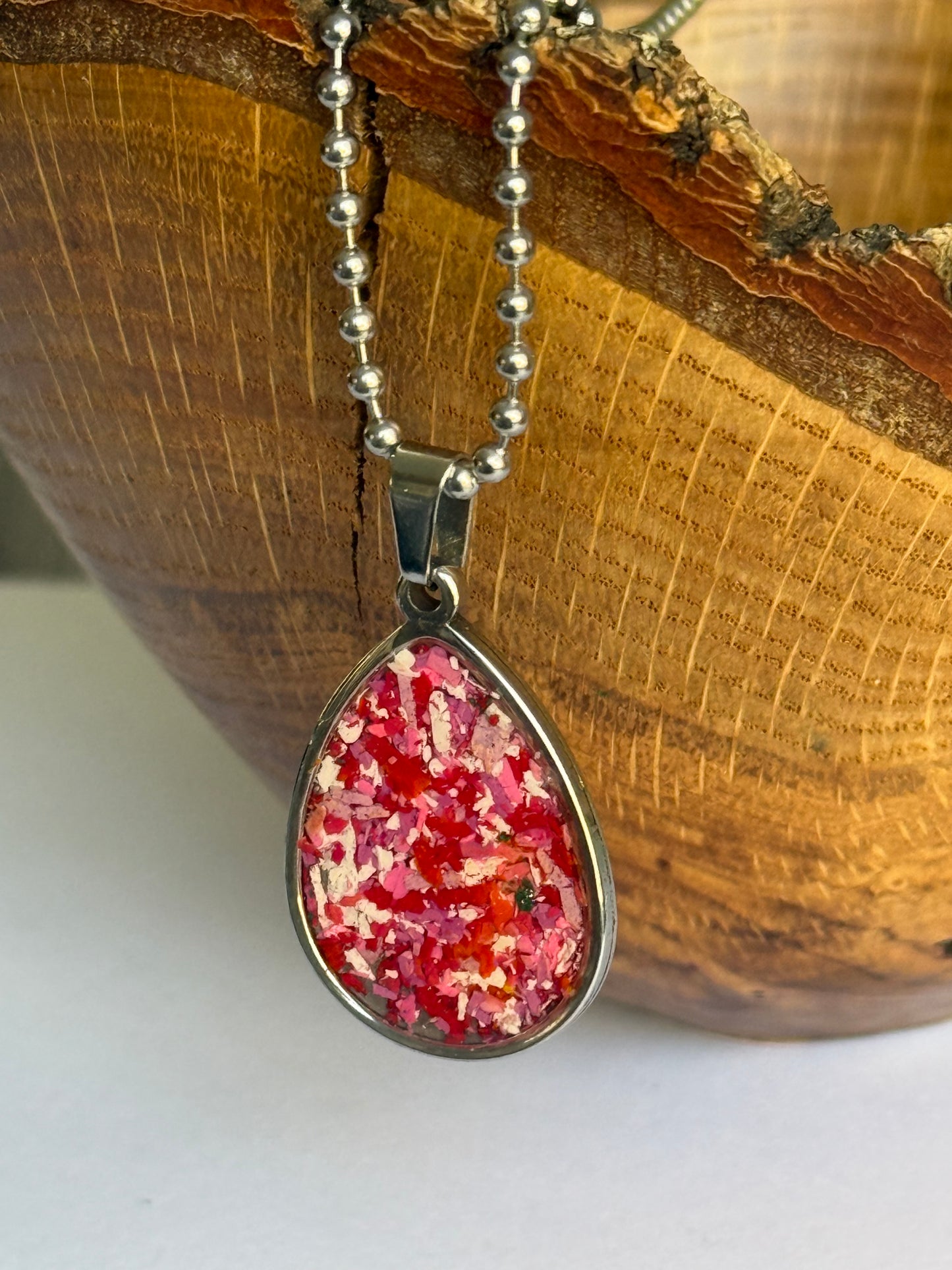 Raindrop Pendant (Amor)