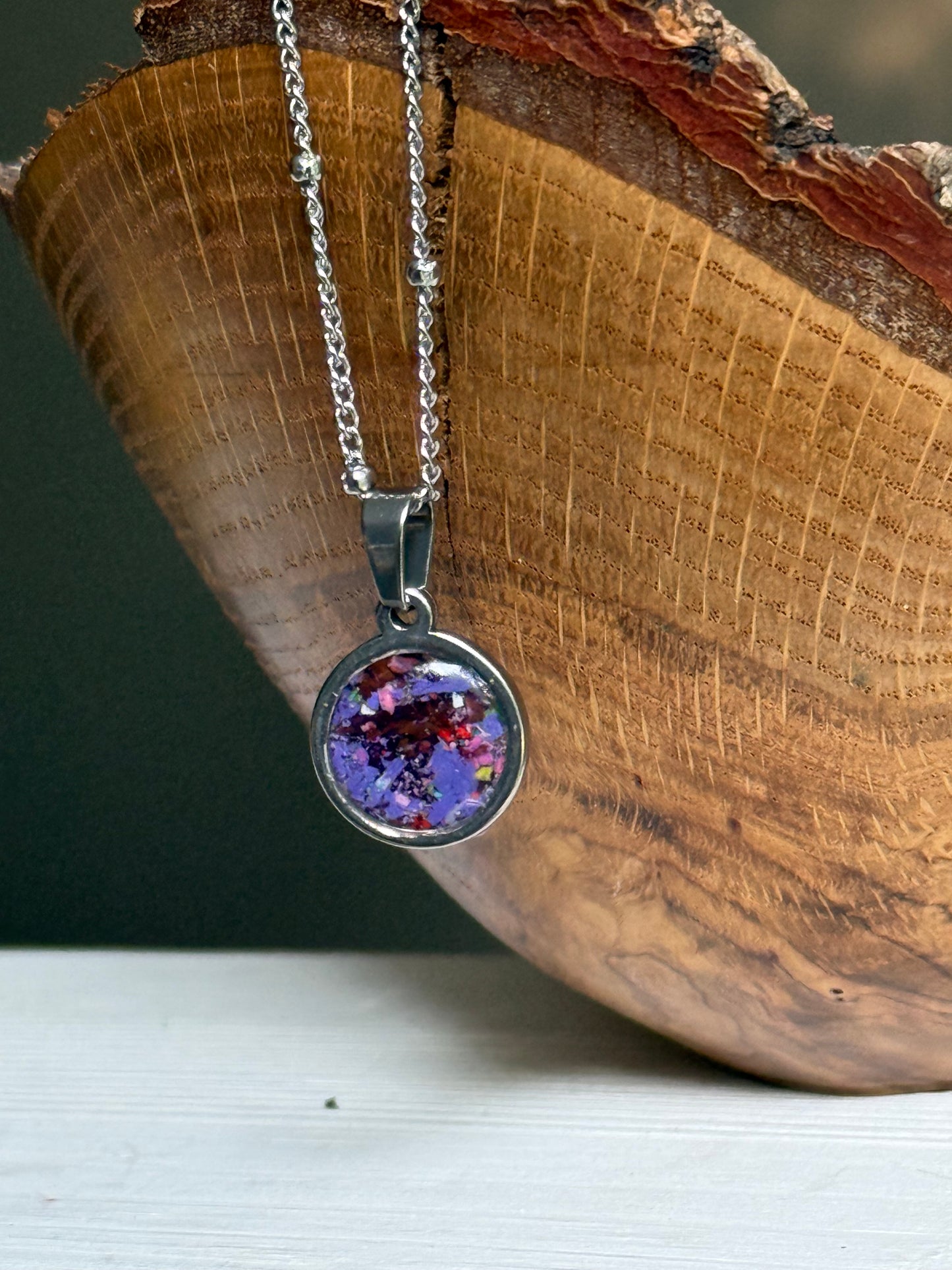 Small Orbis Crayon Pendant (Purples)