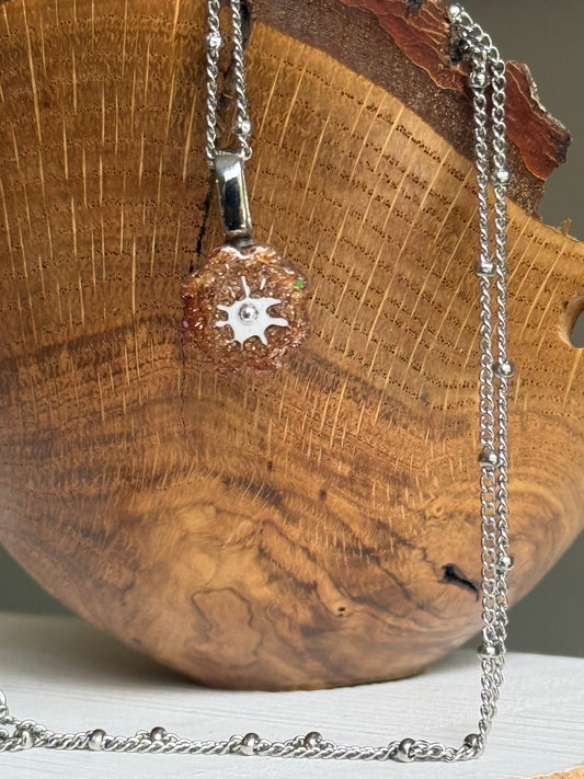 Crayon Bloom Pendant (Metallic Bronze)