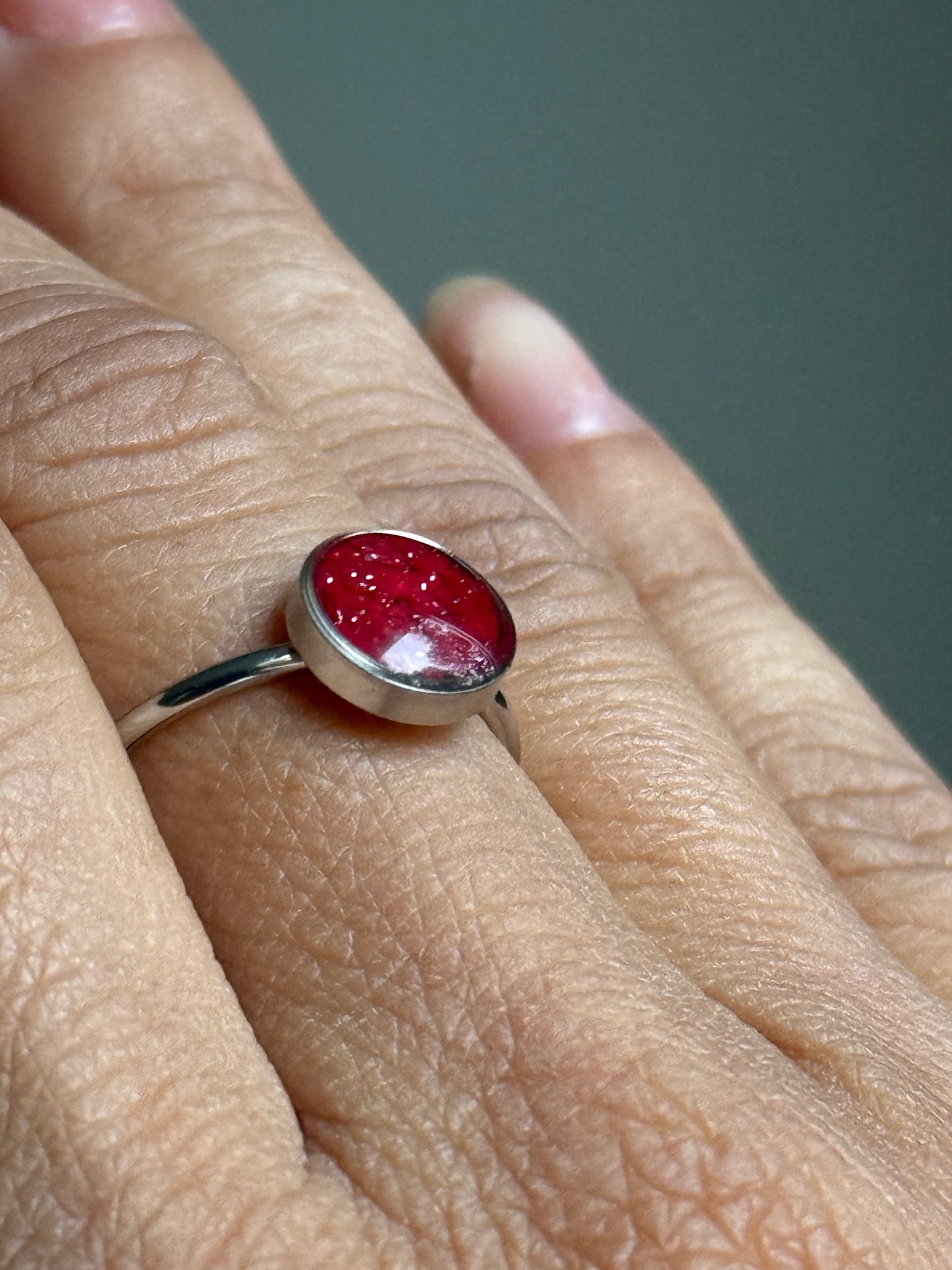 Rubí metálico (anillo apilable)