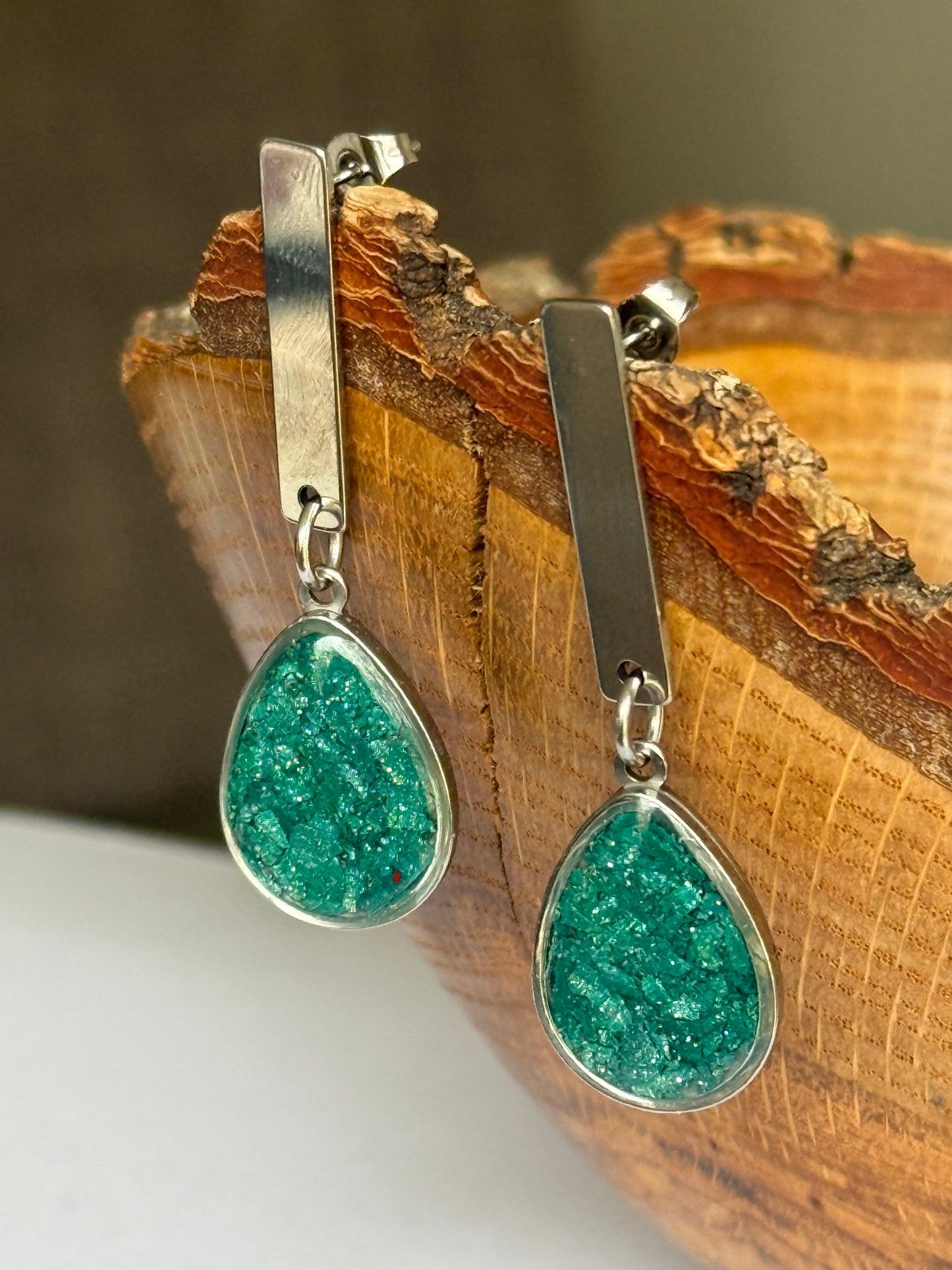 Luz Earrings (Emerald)