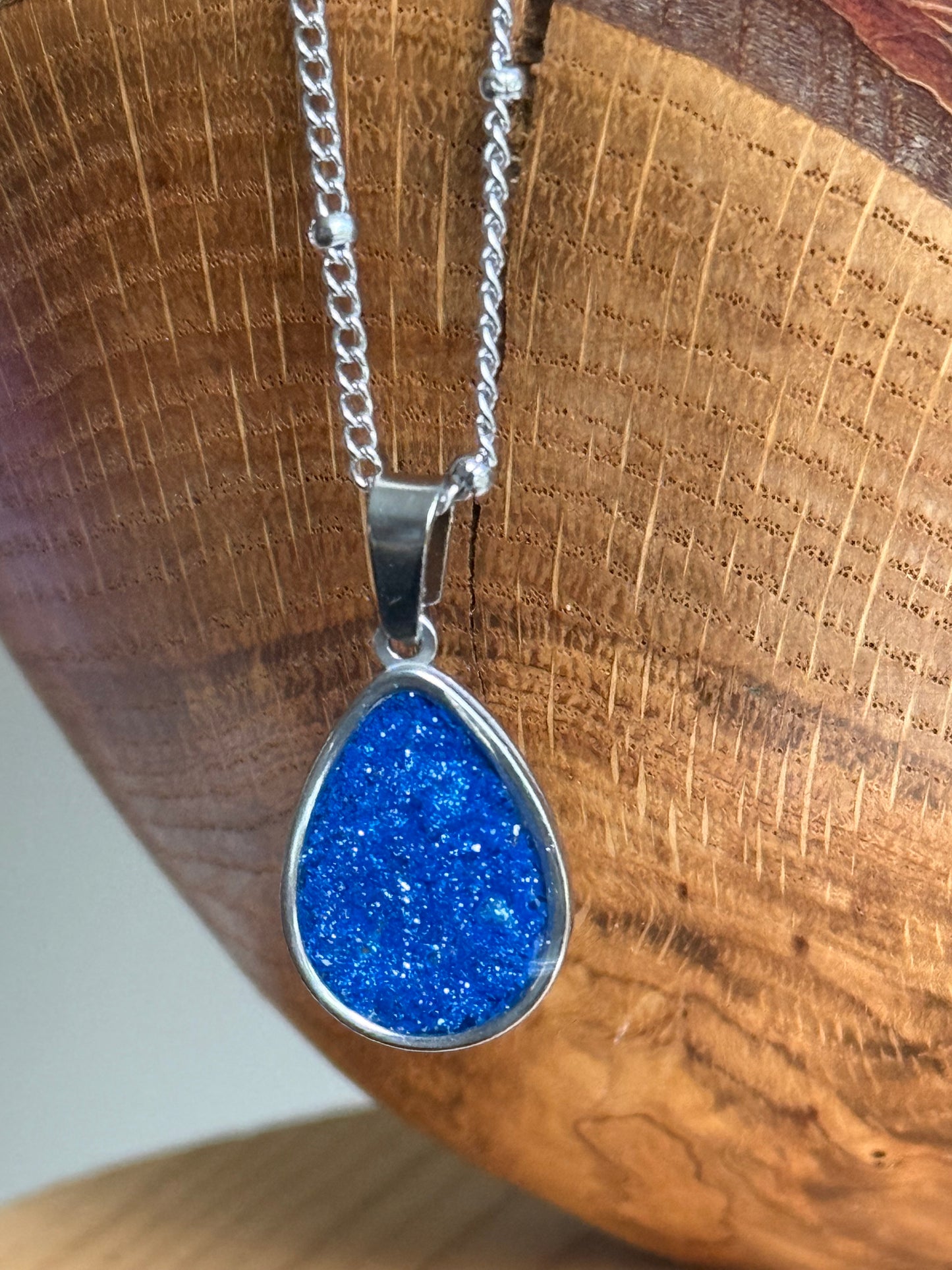 Gota Pendant (Metallic Cobalt)