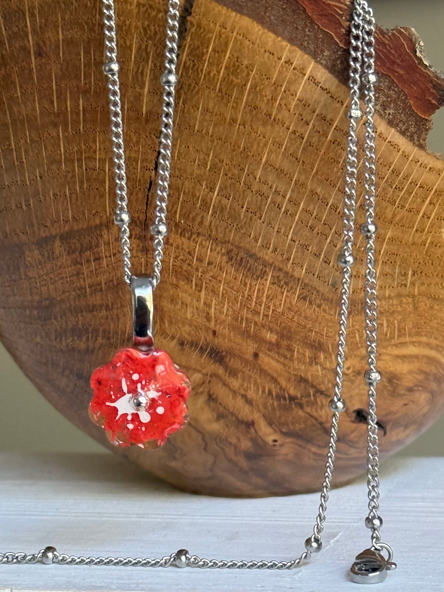 Crayon Bloom Pendant (Melon)