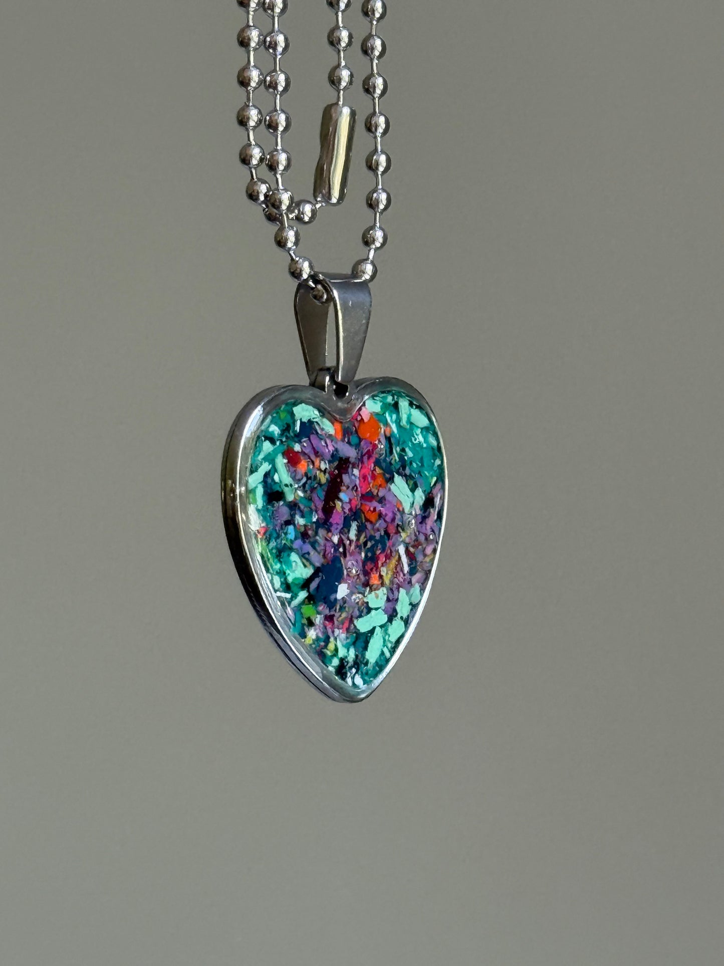 Large Joy Crayon Heart Pendant (Deep Plum)