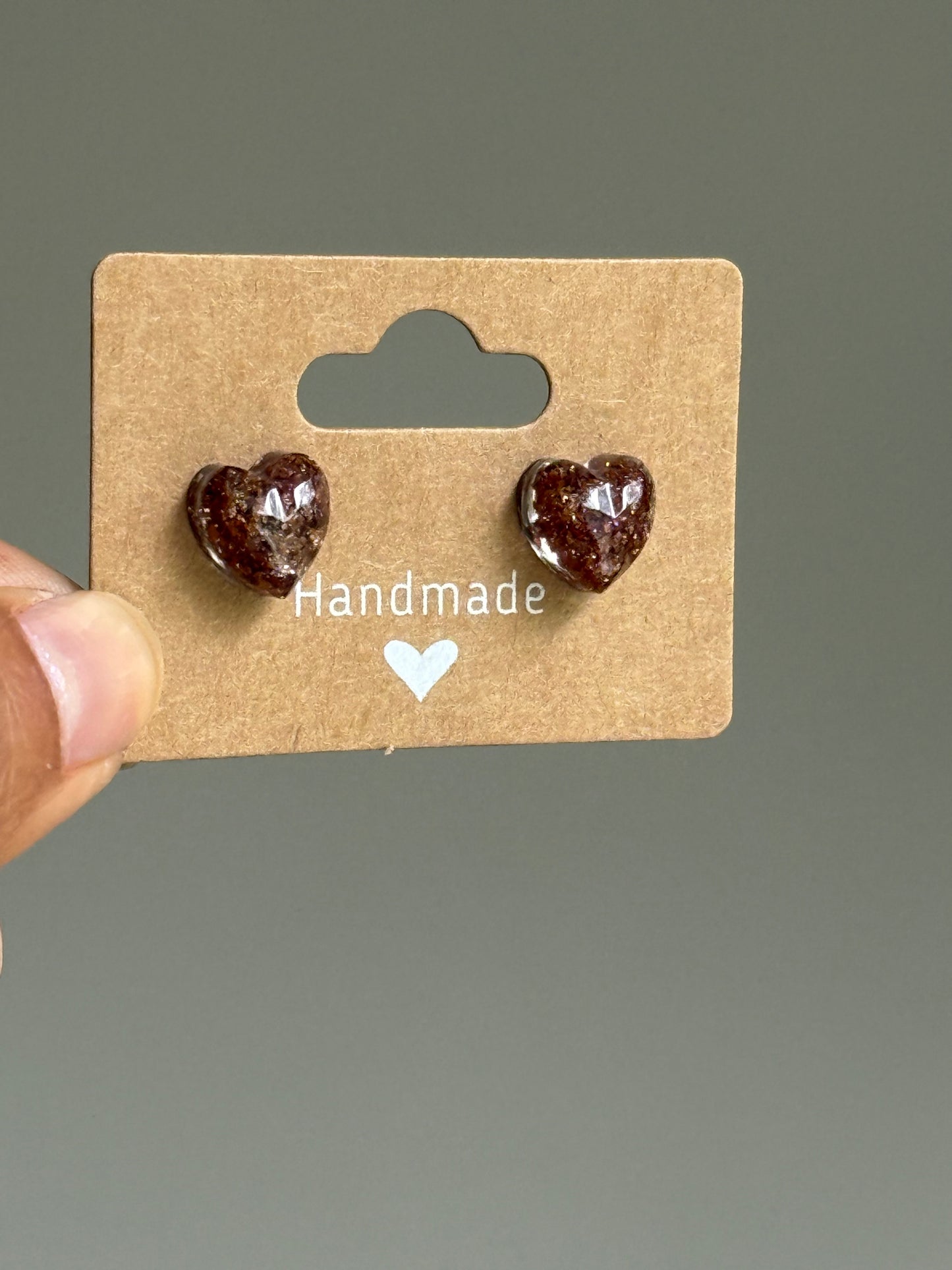 Small Heart Crayonfetti Studs (Shimmery Bronze)