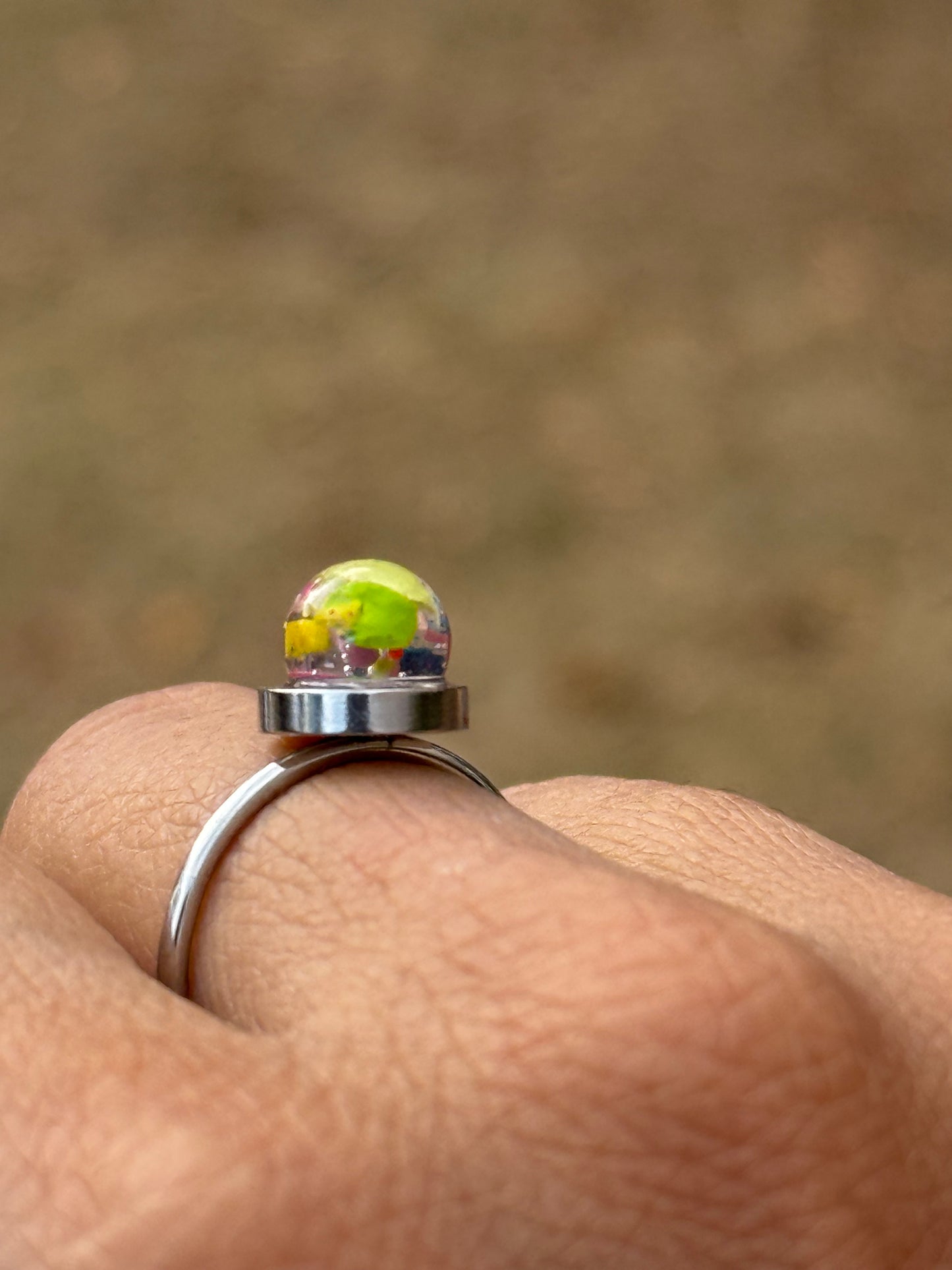 Small Crayon Globe Ring (3)