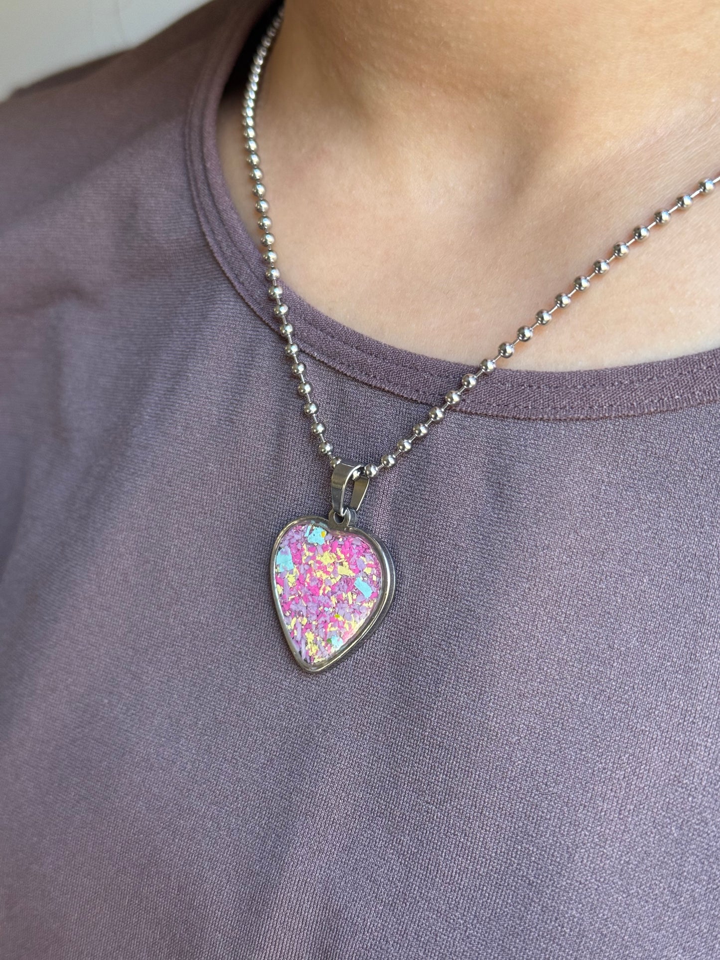 Medium Joy Heart Pendant (Glow)