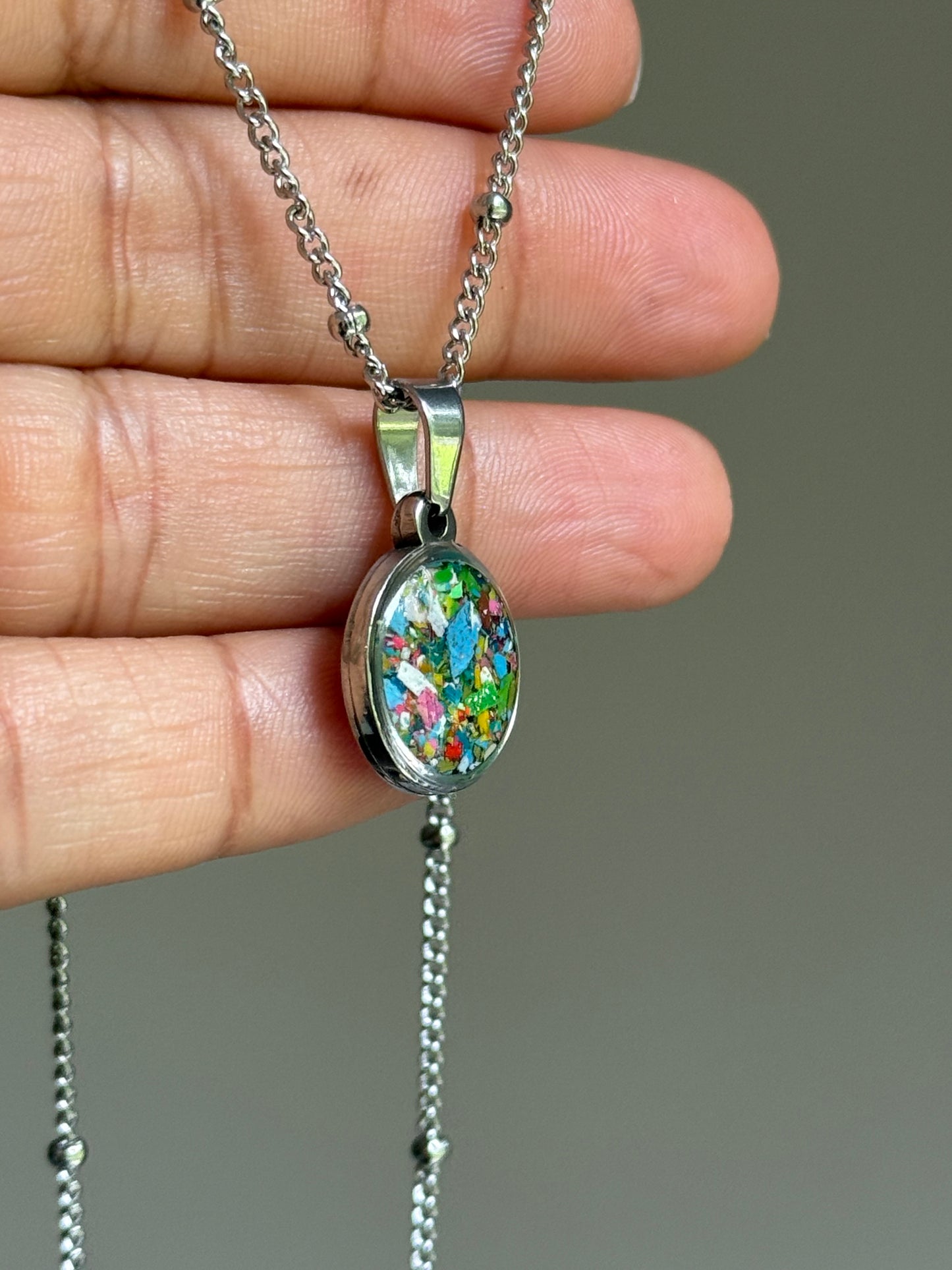 Small Orbis Crayon Pendant (Mystical Magical)