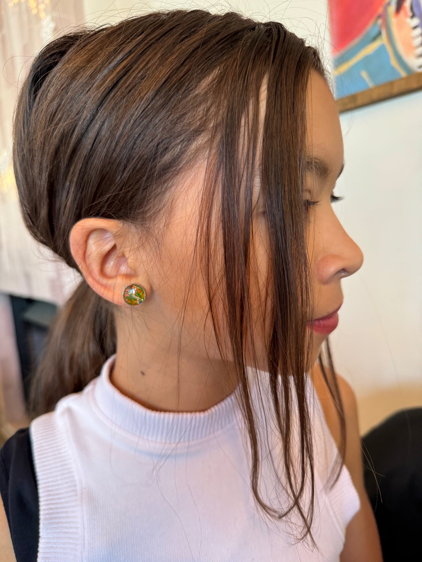 Clous d'oreilles ronds multicolores (petits)