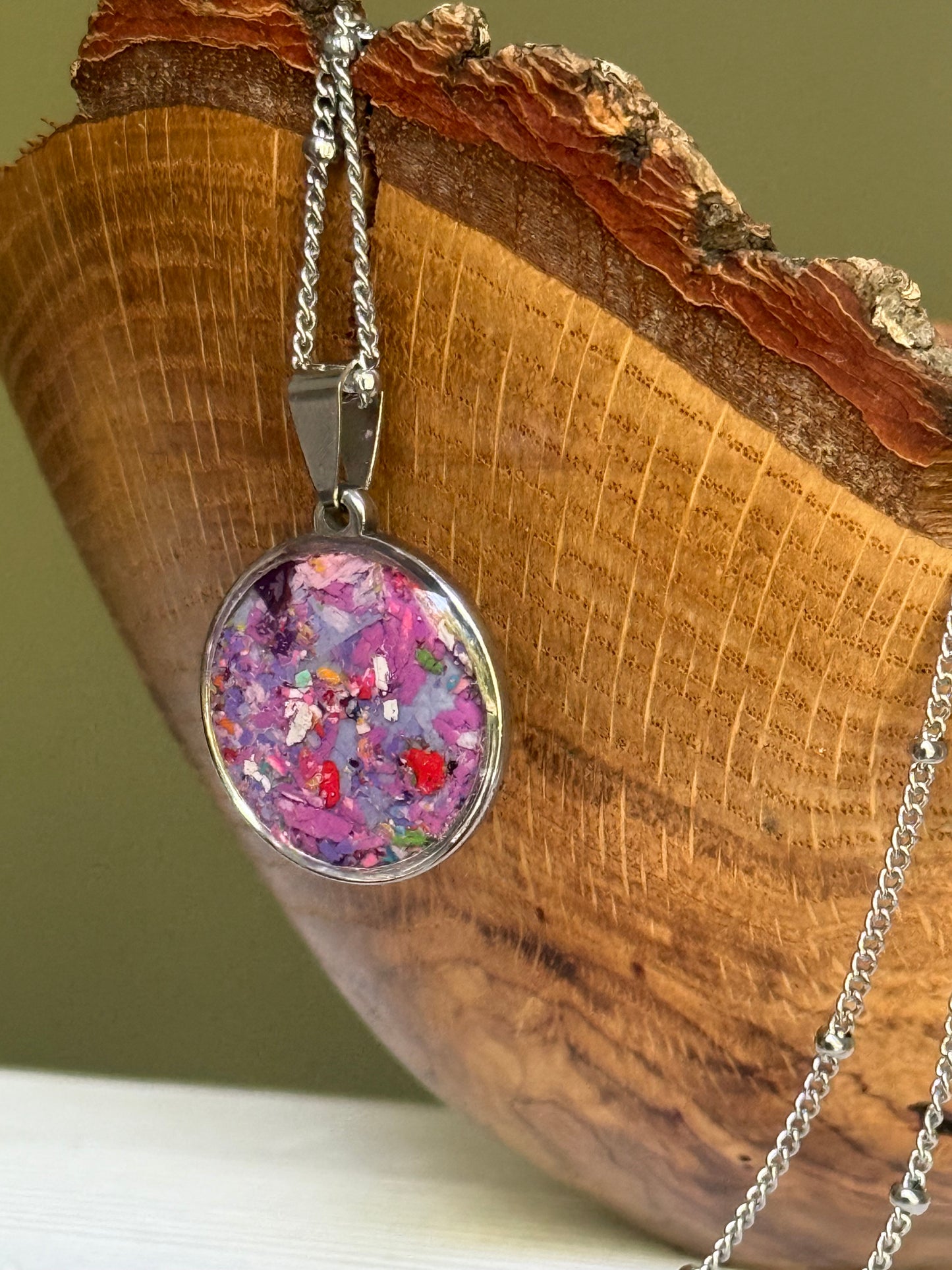 Orbis Medium Pendant (Purples)