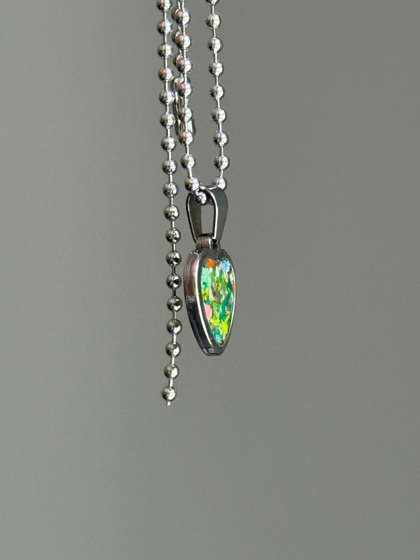 Sarai Small Heart Pendant (Nature)