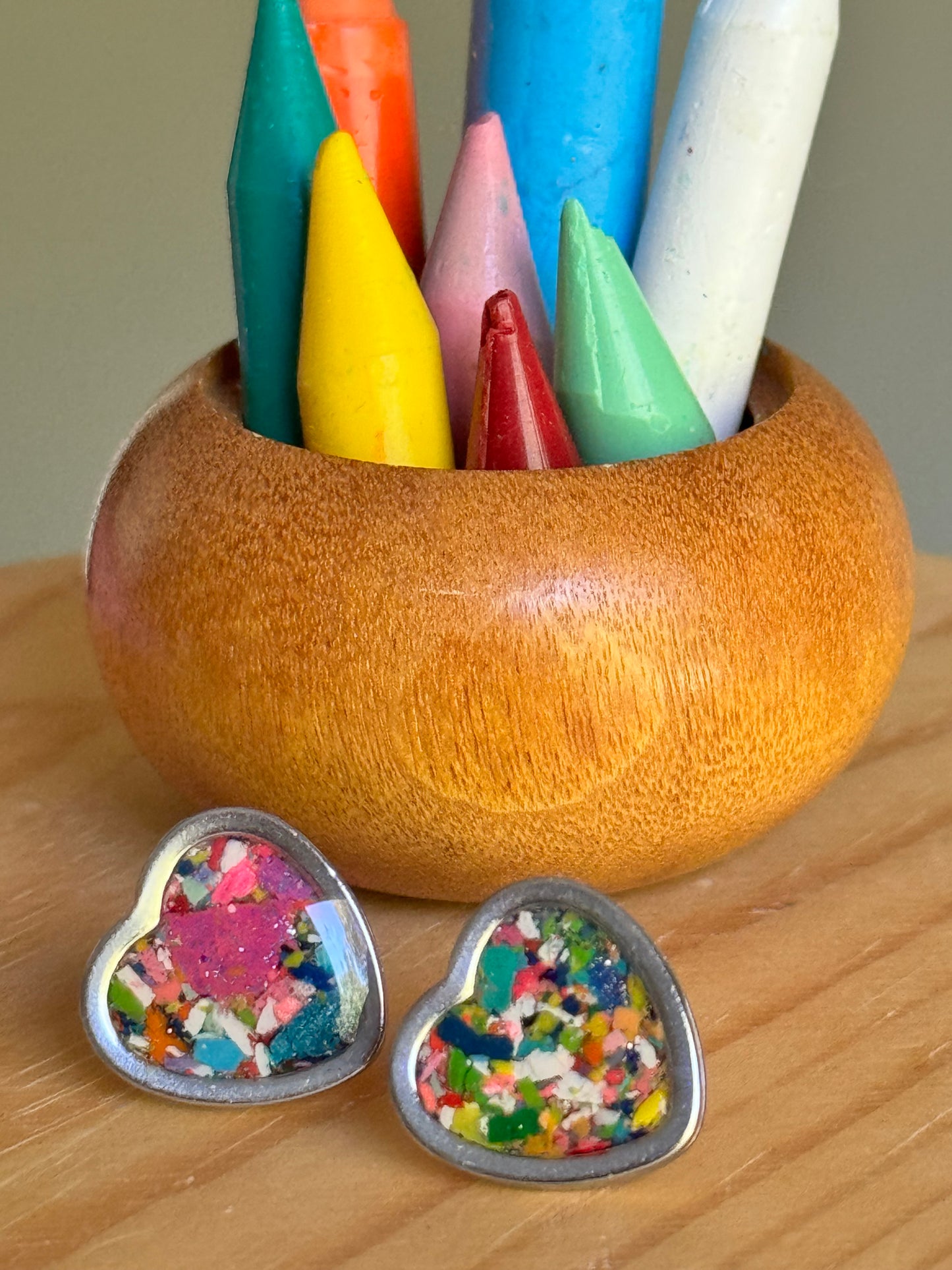 Sarai Stainless Steel Framed Heart Studs (Multicolor)