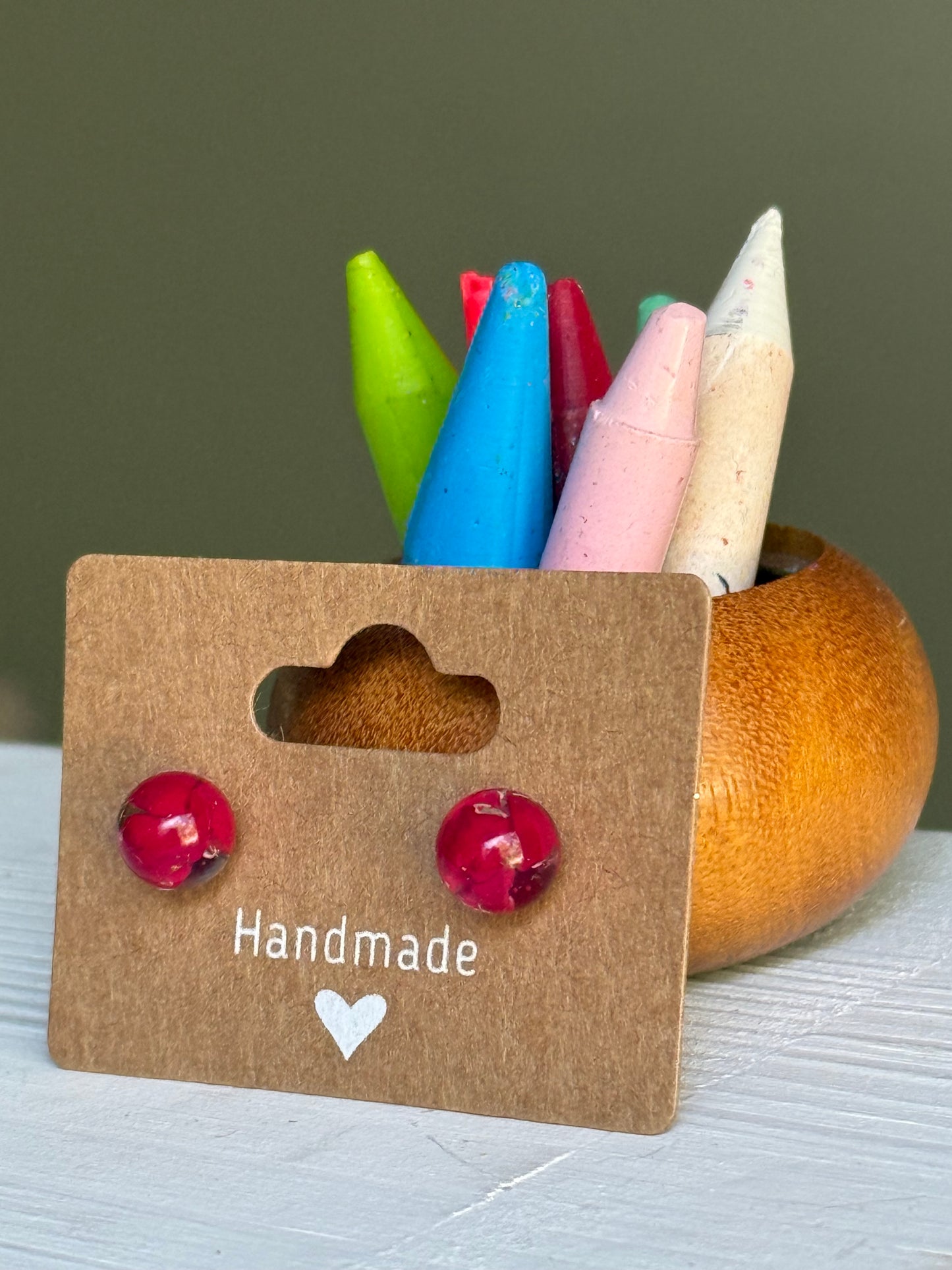 Small Crayon Globe Studs (Reds)