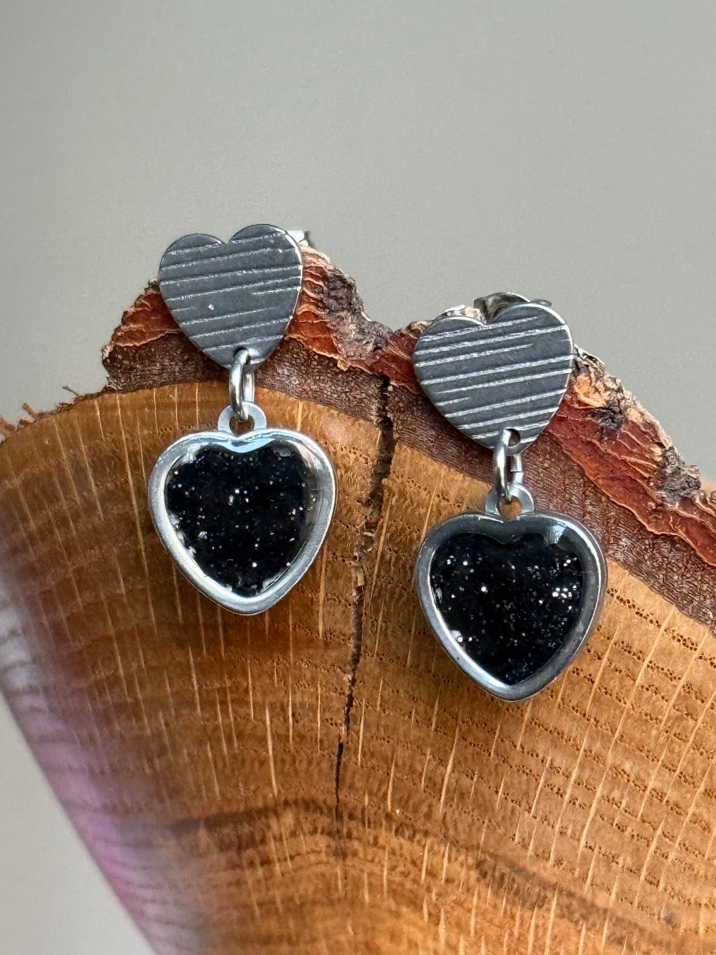 Pendientes con forma de corazón de burbujas multicolor