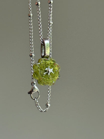 Crayon Bloom Pendant (Olive)