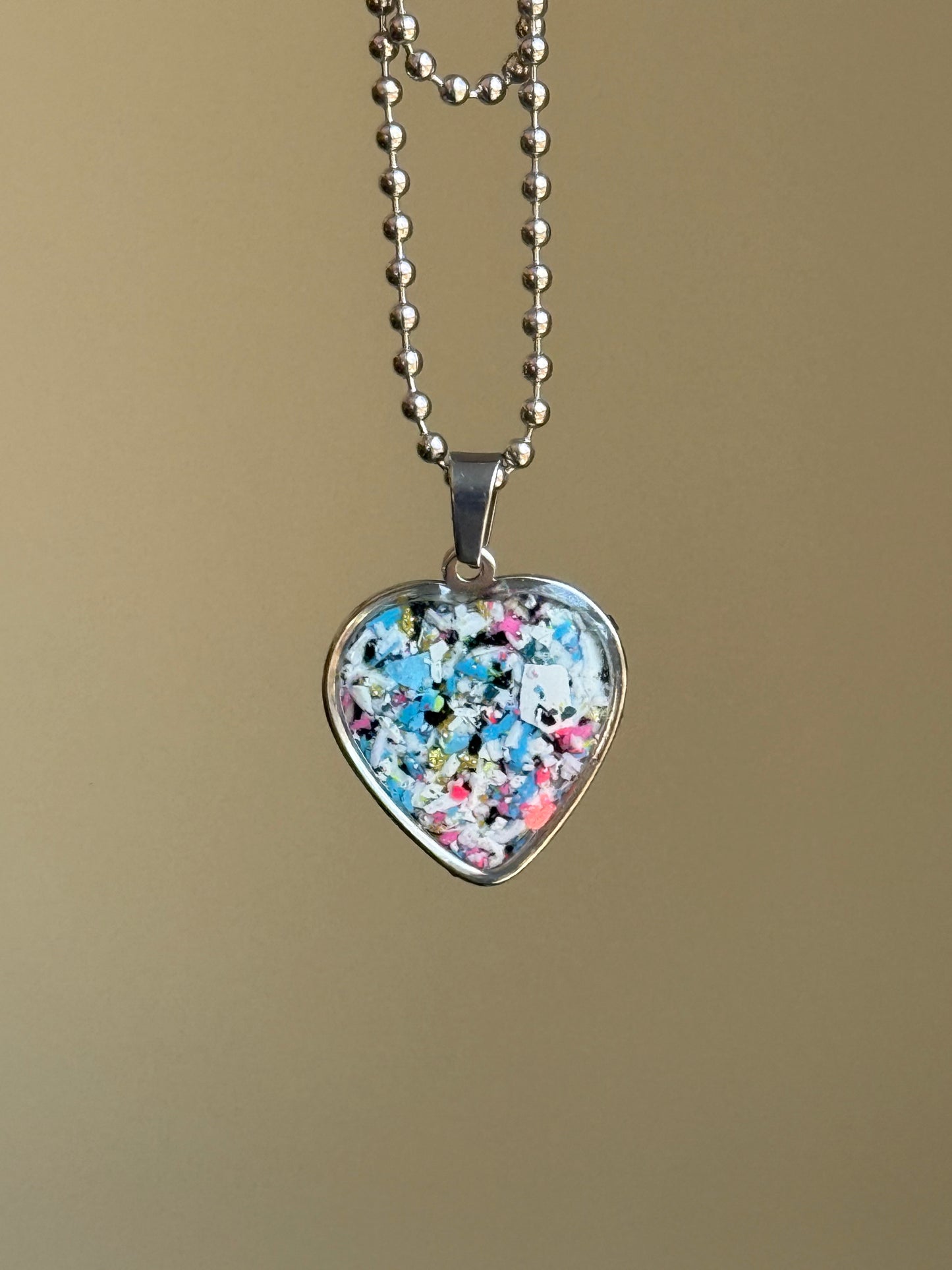 Medium Joy Heart Pendant (Orion)