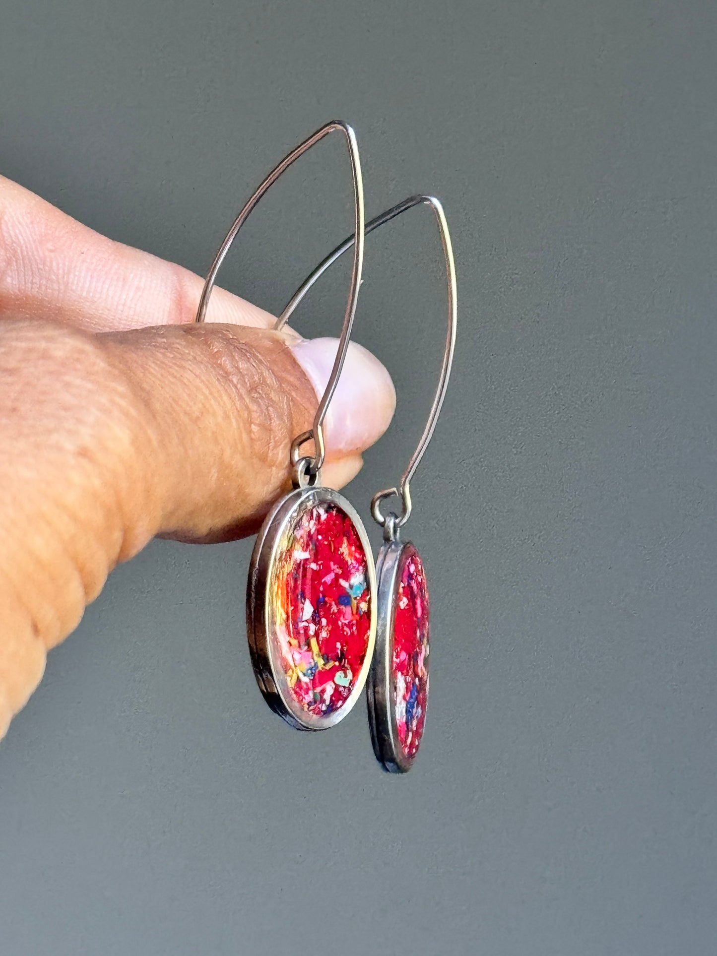 Radiant Reds Oval Hook