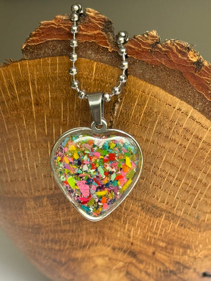 Medium Joy Heart Pendant (Sonrisa)