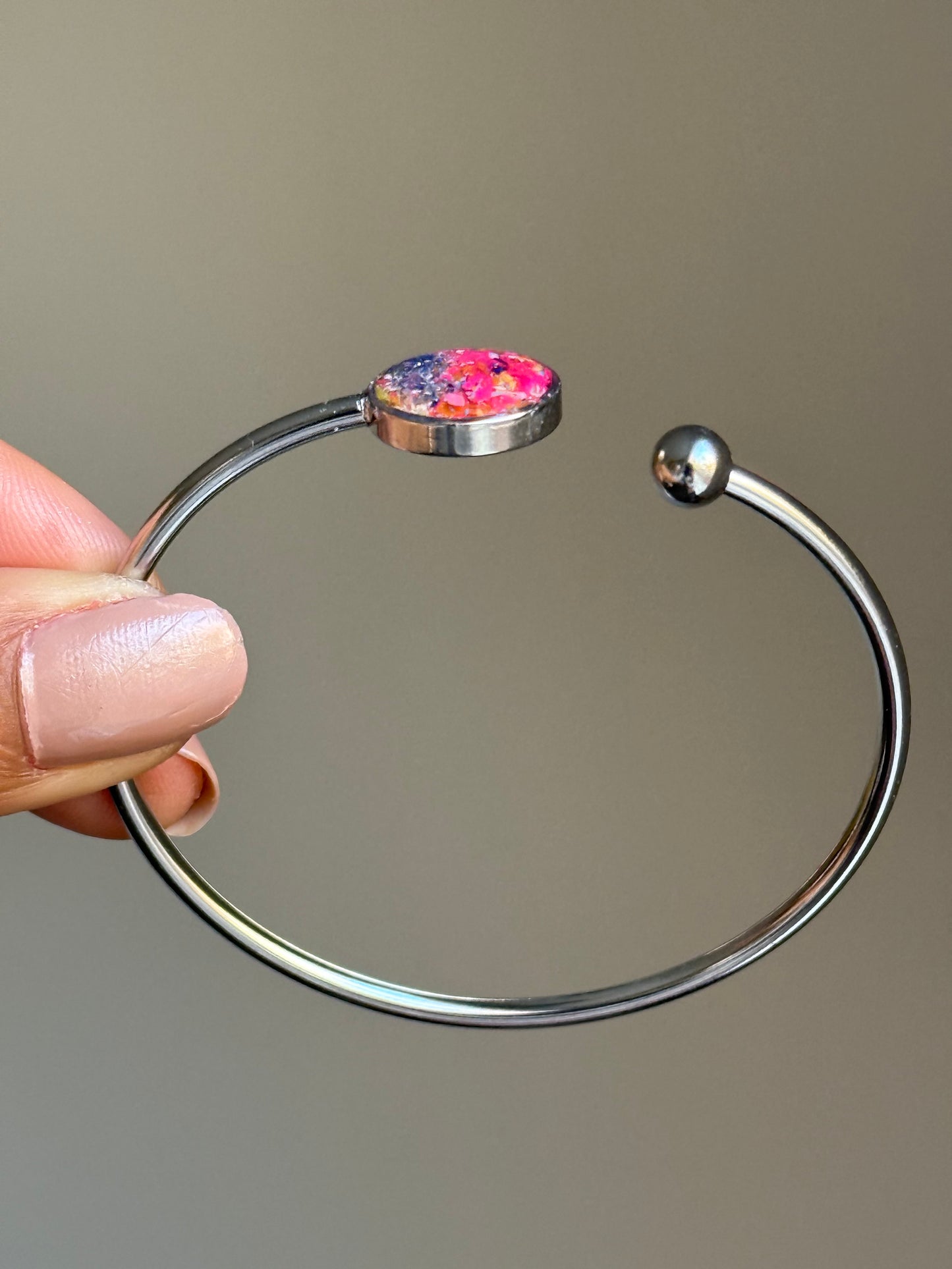 So much pink - Flexible, Single Cuff Bracelet