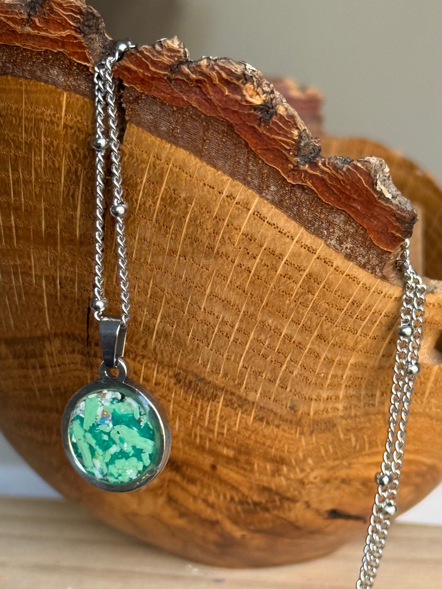 Orbis Pendant (Mossy)