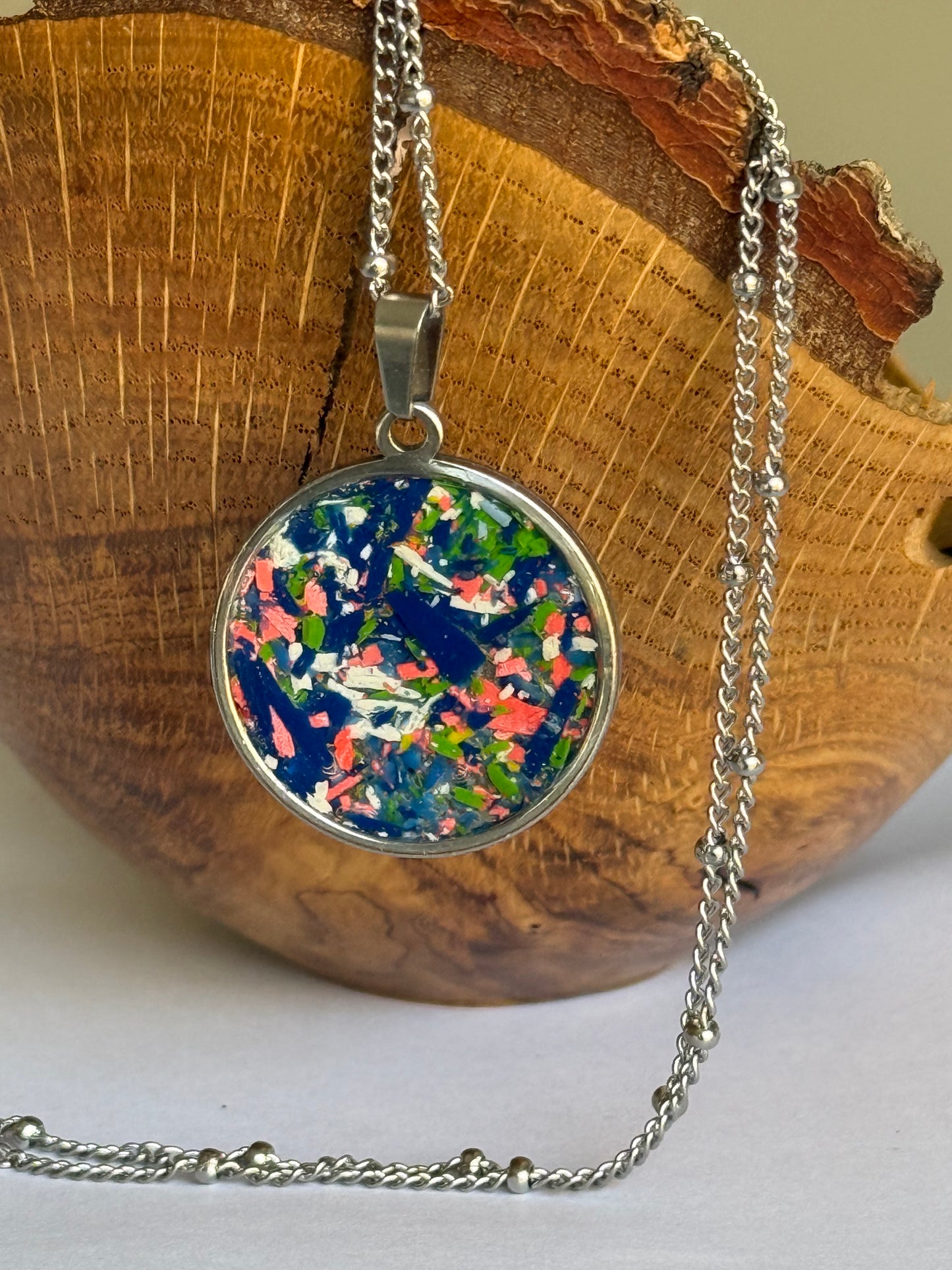 Bravo -  Round Necklace (Large)