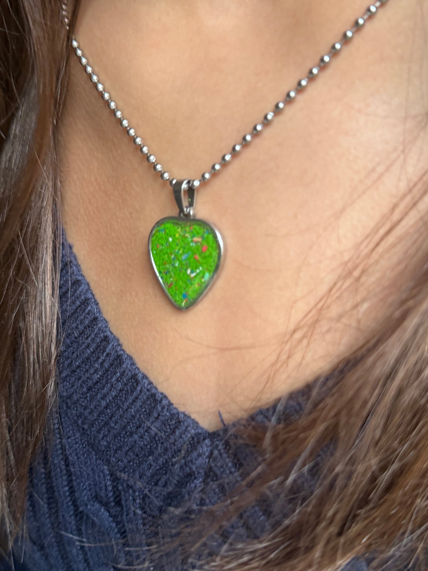 Freckled Heart Pendant (Spring Green)
