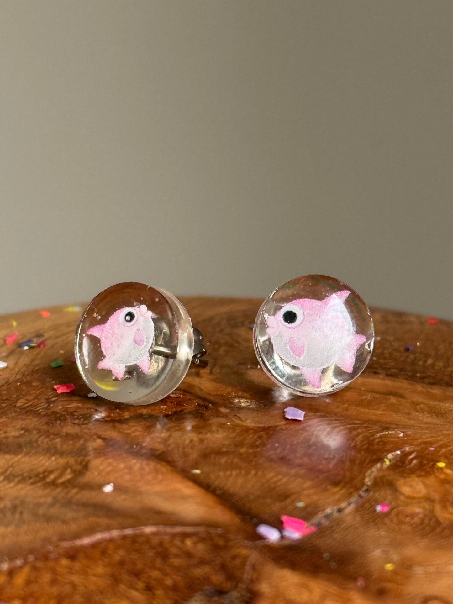 Romy & Michele (Fish Studs)