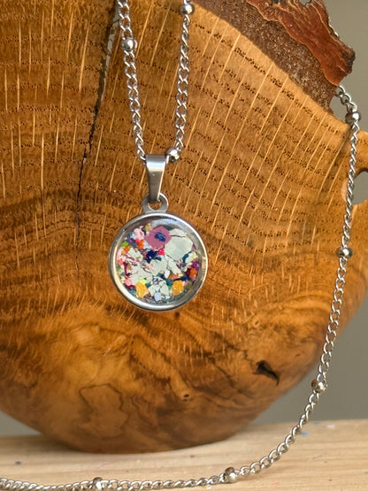 Orbis Pendant (Peaceful Moment)