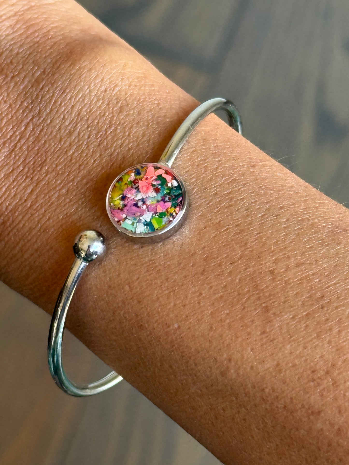 Vitrail - Bracelet manchette simple et flexible 