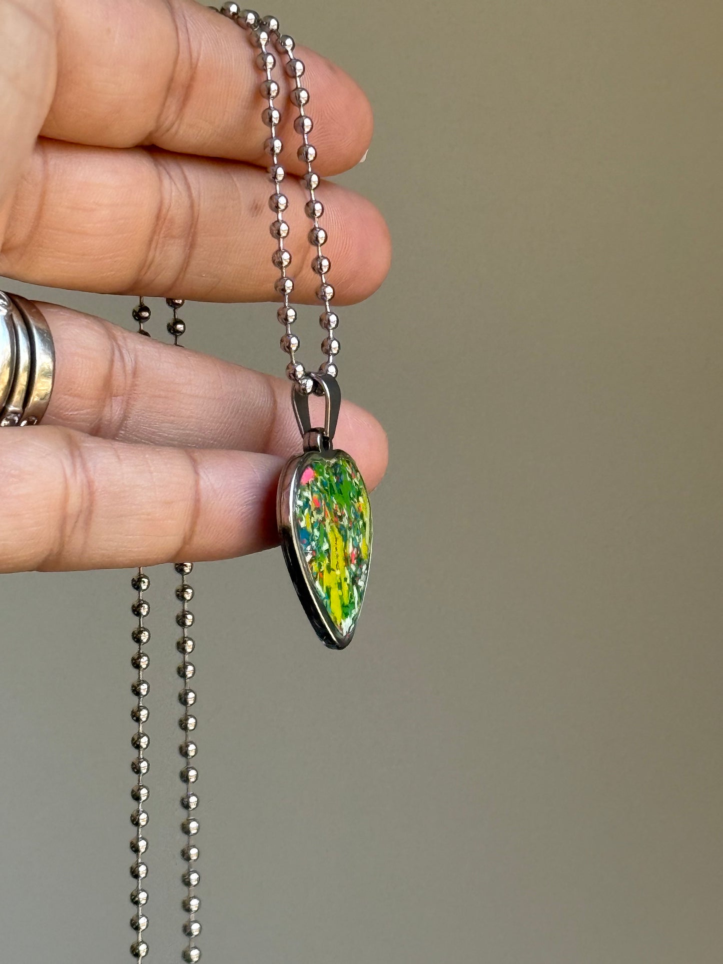 Medium Joy Heart Pendant (Paradise)