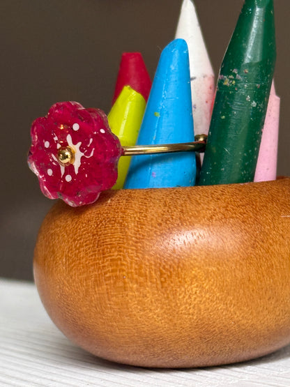 Crayon Blooms Ring (Red Violet - Gold)
