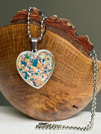 Joy Heart Pendant (Large - Mountain Top)