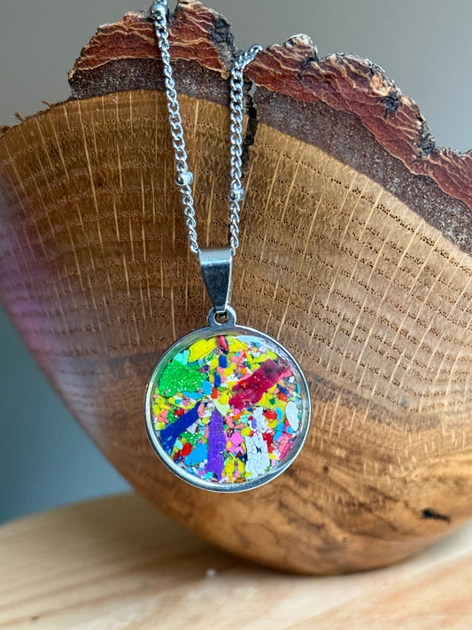 Colorful Sparks (Round Pendant)