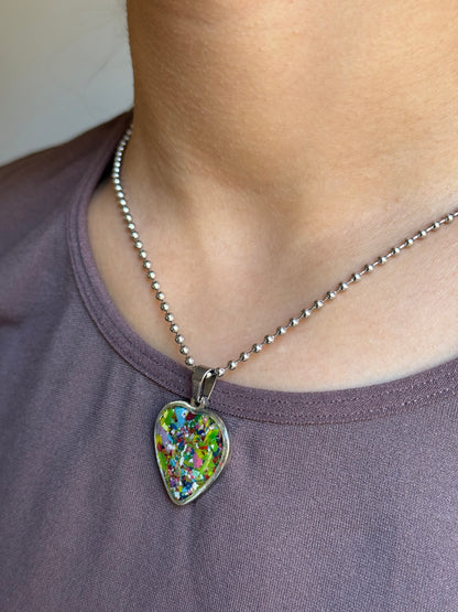 Medium Joy Heart Pendant (Multicolor)