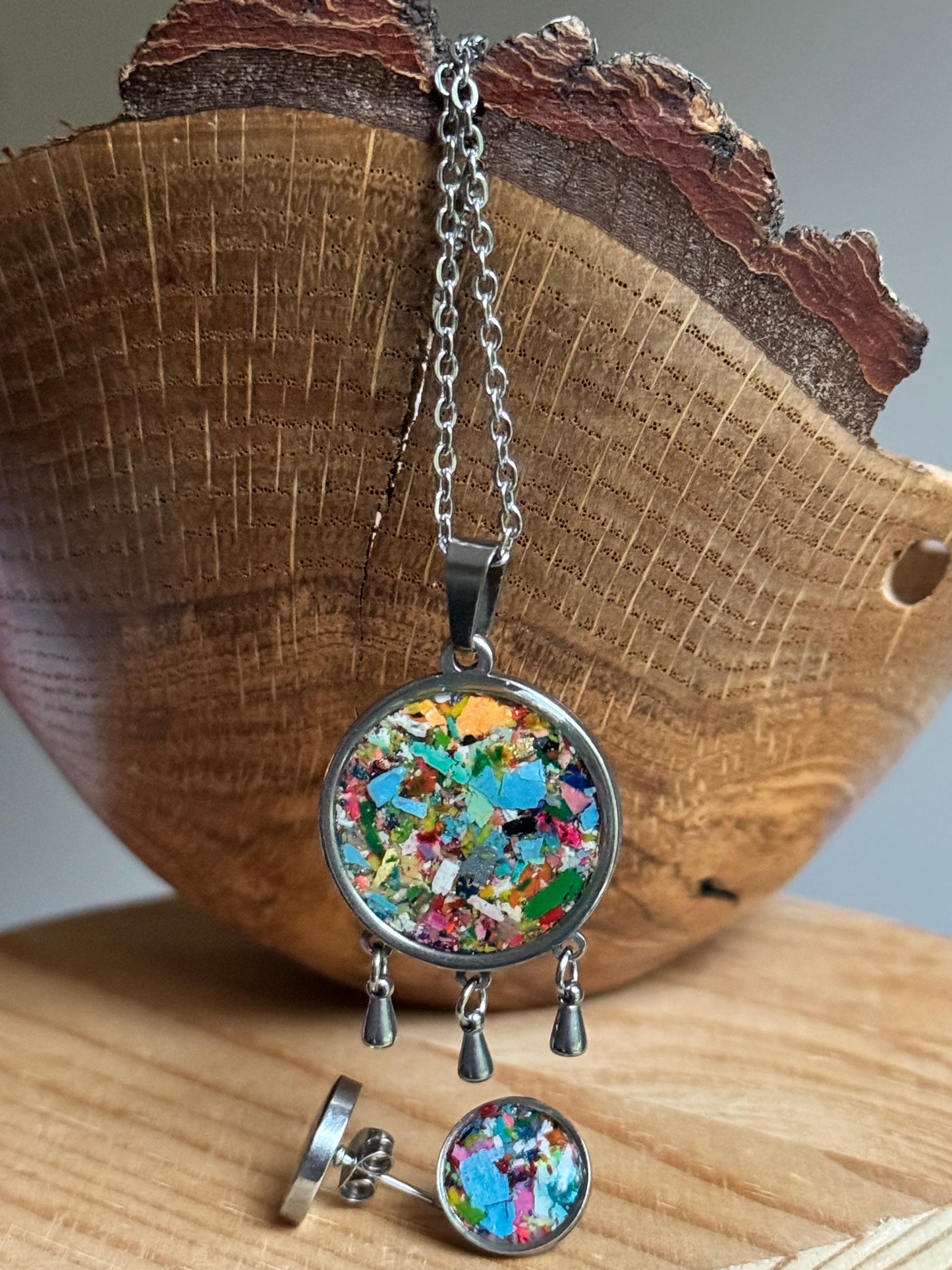 Multicolored Necklace Gift Set