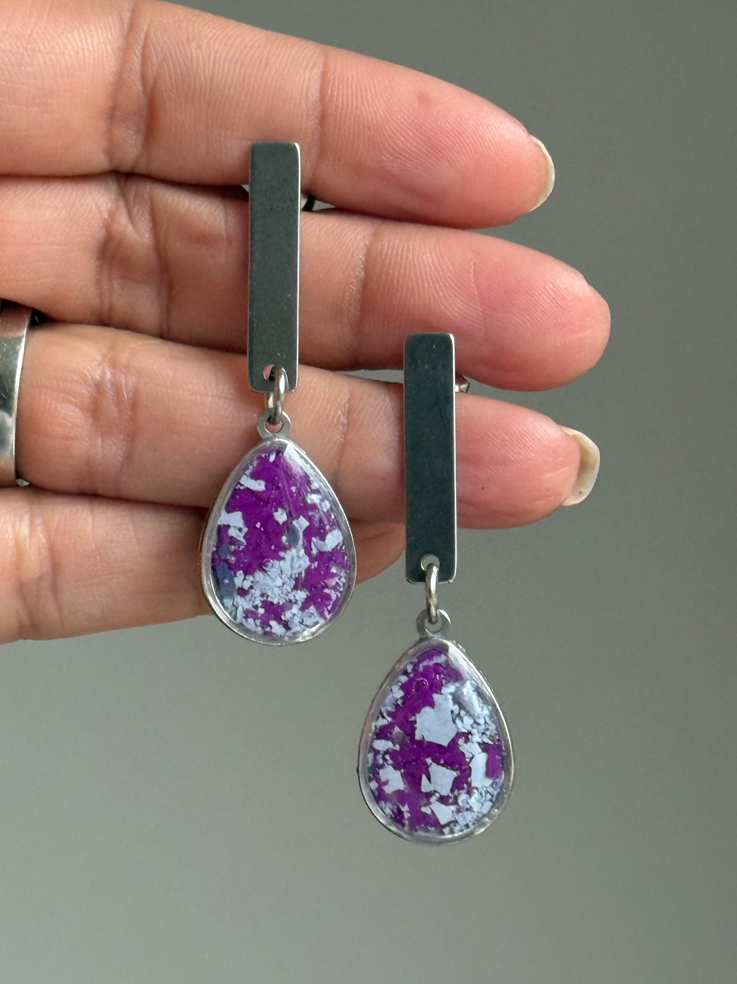 Luz Earrings (Purples)