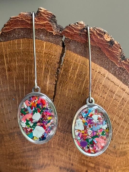 crayon jewelry by mother daughter