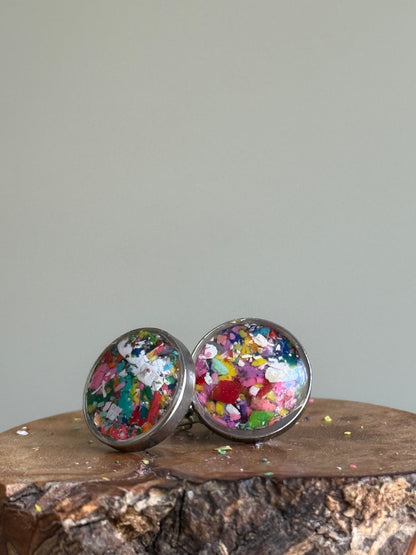 Framed Round Studs (White Mix)