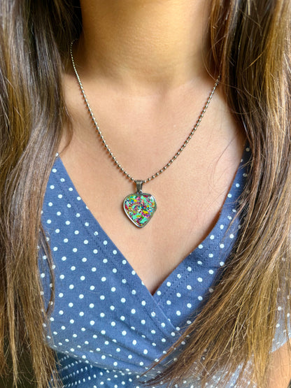 Color Beyond Lines - Heart Necklace