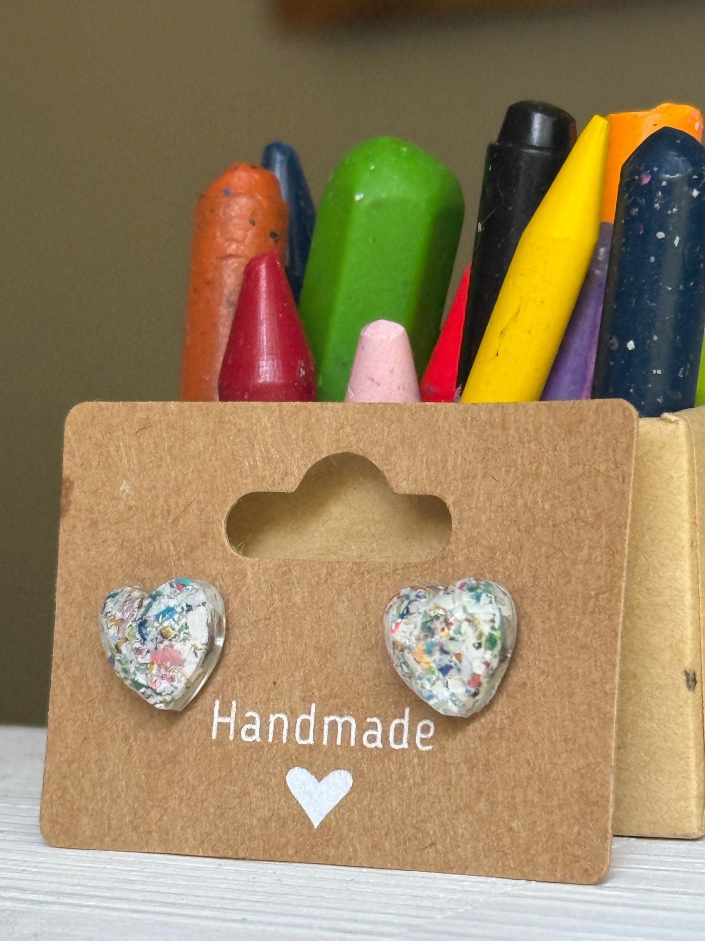Small Heart Crayonfetti Studs (Freckled White)