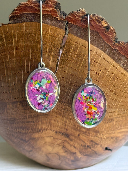 Prisma Crayon Hook Earrings (Purples - Oval)