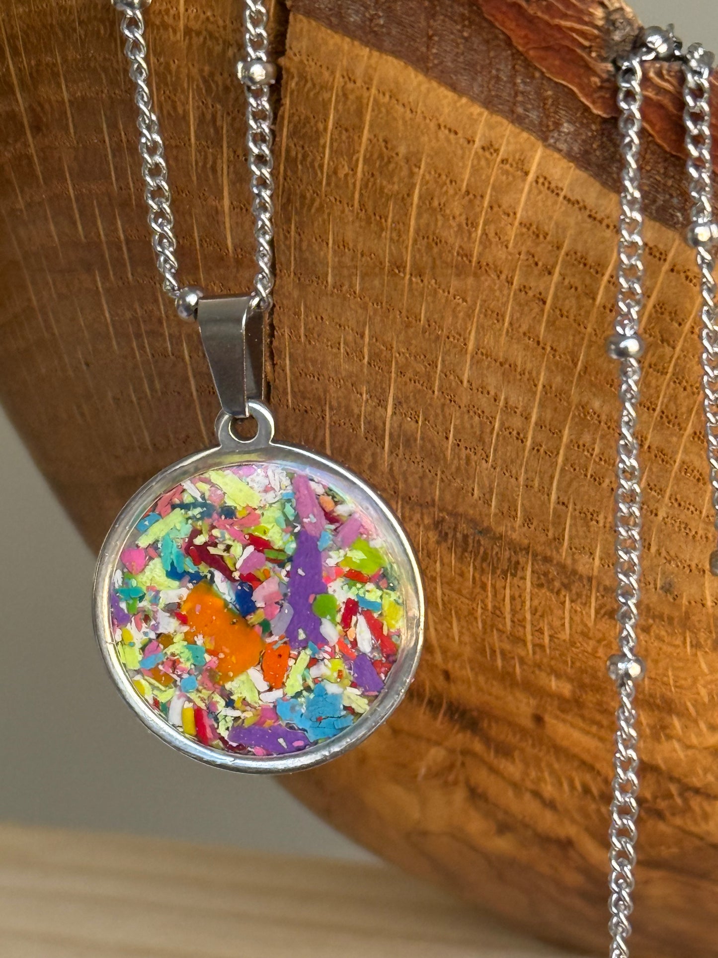 Solar (Round Pendant)