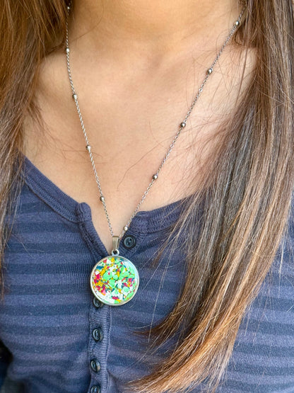 Bold Orbis Necklace (Galactic Green)